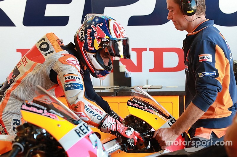 Marquez szerint Pedrosa motivációhiány miatt szenved