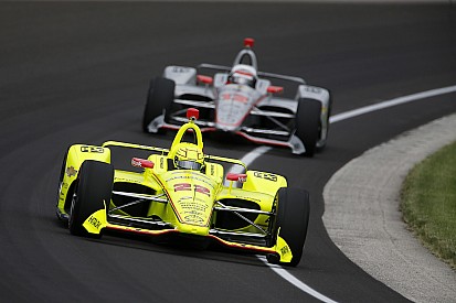 Penske lidera la primera práctica para Indy 500