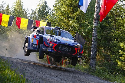 Neuville cerca de un nuevo contrato con Hyundai