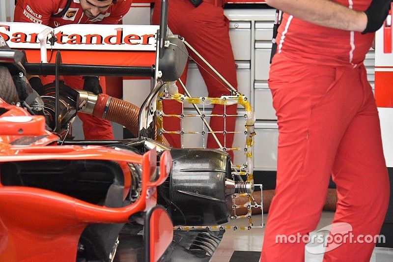 Ferrari SF70H, con sensores traseros