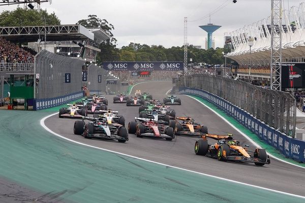 F1 GP Brasil 2025: Norris gana, Verstappen 3° y Colapinto en 15