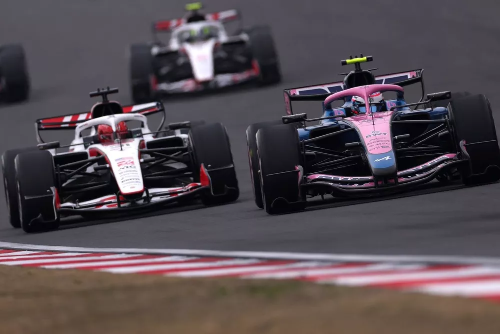 Esteban Ocon, Haas F1 Team, Franco Colapinto, Alpine