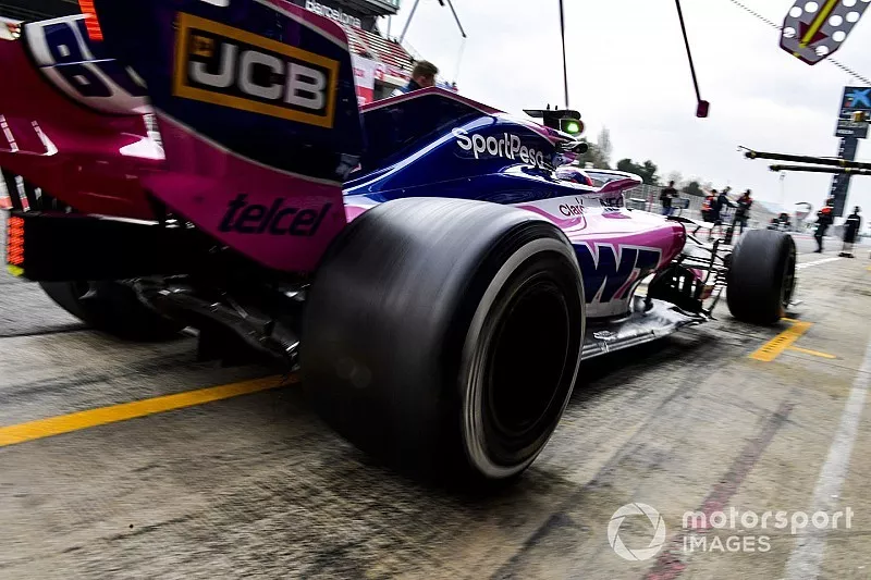 Sergio Perez, Racing Point RP19, sort de ses stands