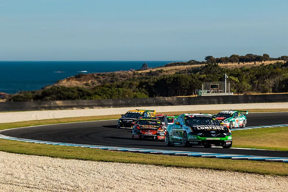 Lee Holdsworth, Tickford Racing Ford
