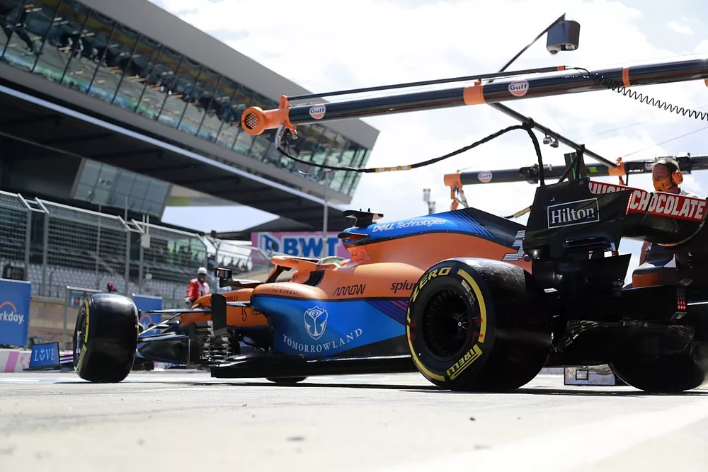 Daniel Ricciardo, McLaren MCL35M, leaves the garage