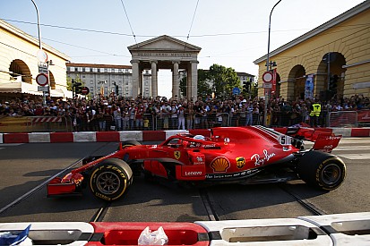 Vettel: volante de Kimi contribuiu com acidente em Milão
