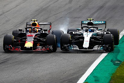 Verstappen verandert rijstijl niet na straf: "Ik race voor iedere millimeter"
