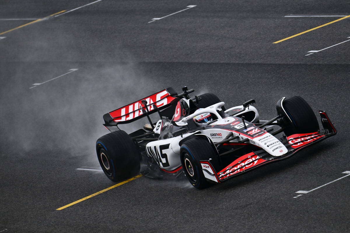 Grosjean on Haas F1 test: "They made me cry!"