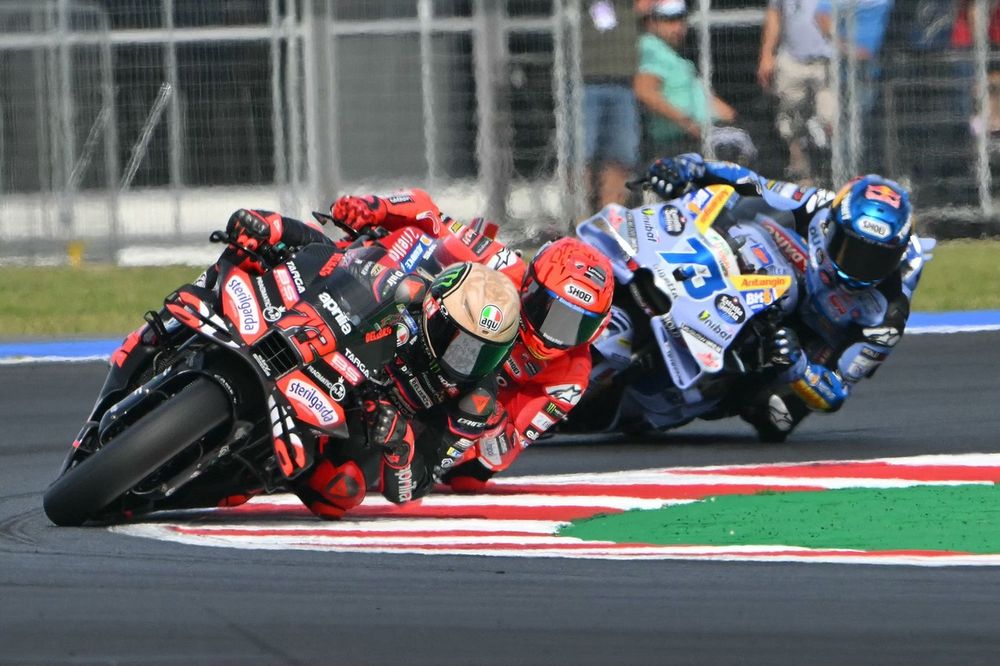 Marco Bezzecchi, Aprilia Racing, Alex M&aacute;rquez, Gresini Racing, Marc M&aacute;rquez, Ducati Team