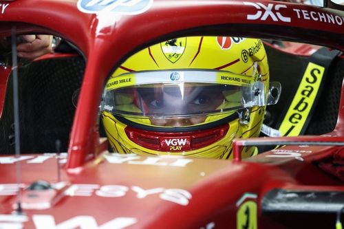 Ex-F1 afirma: Hamilton não confia totalmente nos engenheiros da Ferrari