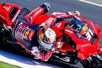 Acosta: "No creo que los pilotos KTM est&eacute;n nerviosos porque yo sea m&aacute;s r&aacute;pido"