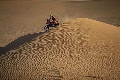 Kevin Benavides: "Gan&eacute; la etapa m&aacute;s dif&iacute;cil y eso vale mucho para m&iacute;"