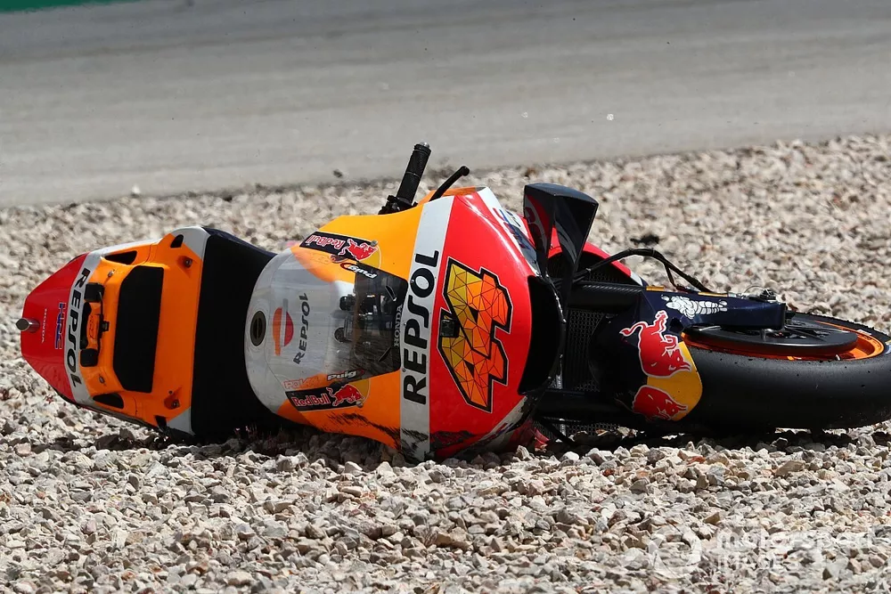 Pol Espargar&oacute;, Repsol Honda Team despu&eacute;s de la ca&iacute;da