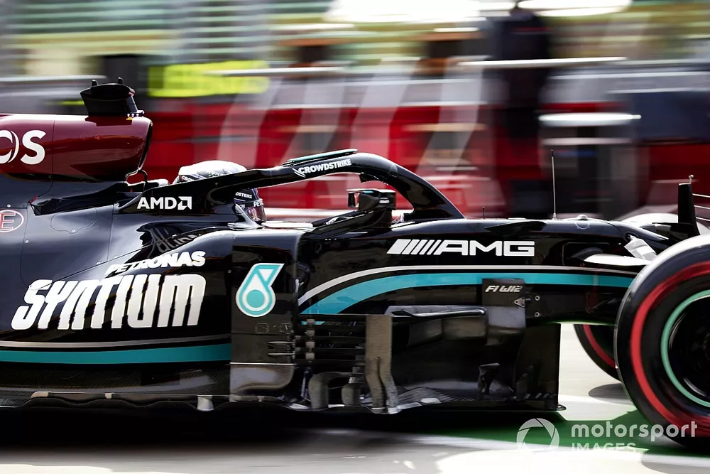 Lewis Hamilton, Mercedes W12