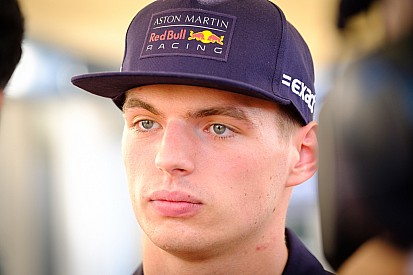 Verstappen explica críticas à Renault durante 2018