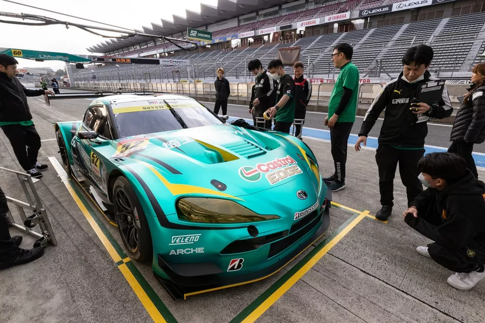 #52 Green Brave GR Supra GT