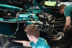 アストンマーティン、技術チームをふたつに分ける？　現行マシンの開発と2026年への準備を並行