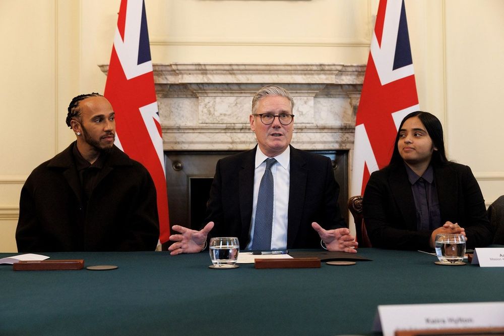 Lewis Hamilton visits UK Prime Minister Keir Starmer with Mission 44