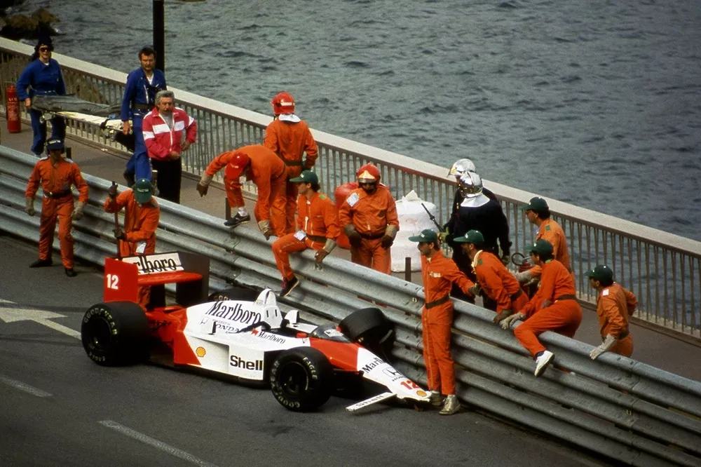 Ayrton Senna, McLaren MP4/4