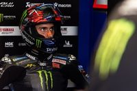 Rins: "Necesito ayuda del equipo; estoy confuso y creo que en el box tambi&eacute;n lo est&aacute;n"