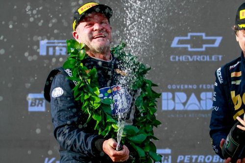NASCAR Brasil: Após título, Barrichello analisa manobra decisiva com Camilo; confira