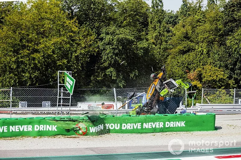 Alexander Peroni, Campos Racing, crashes