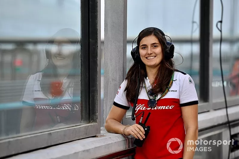Tatiana Calderon, Sauber Test Driver