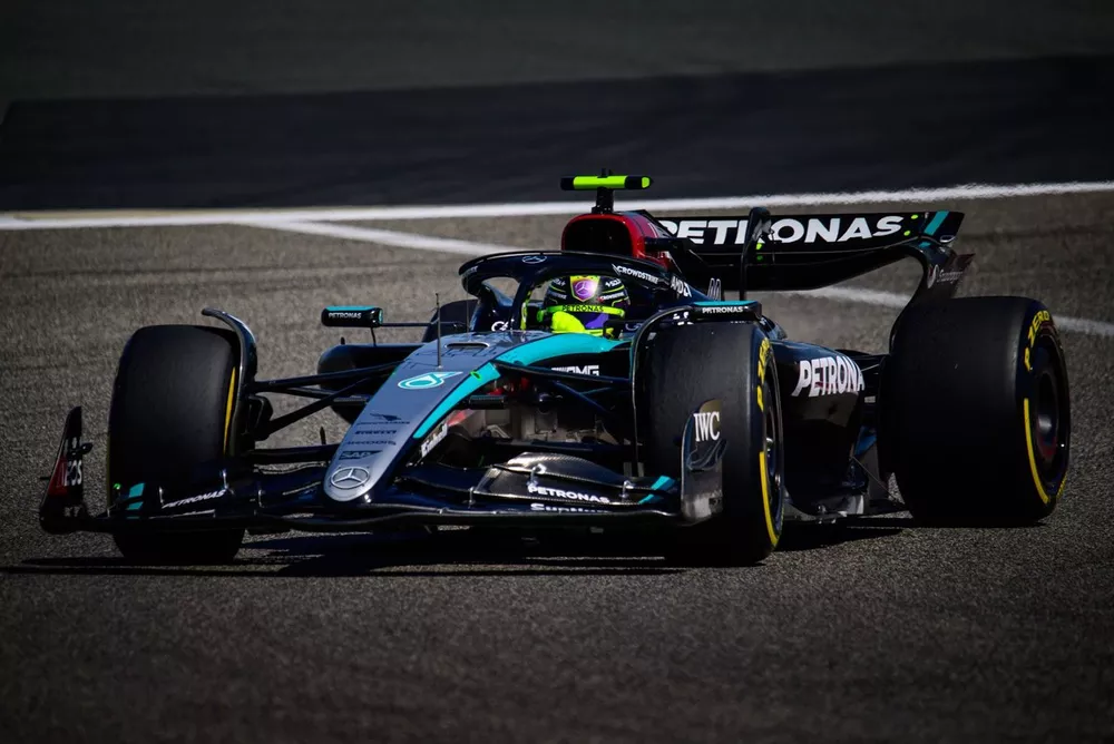 Lewis Hamilton, Mercedes W15