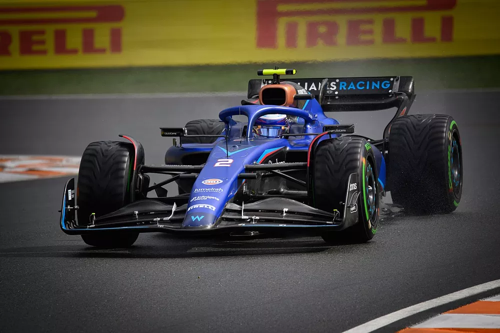 Logan Sargeant, Williams W45