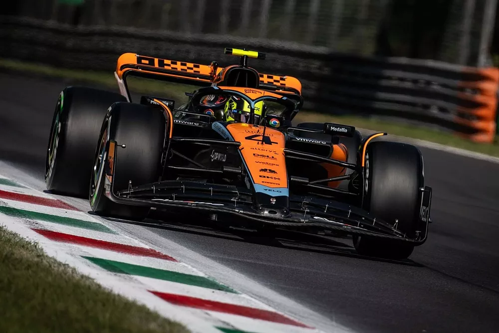 Lando Norris, McLaren MCL60