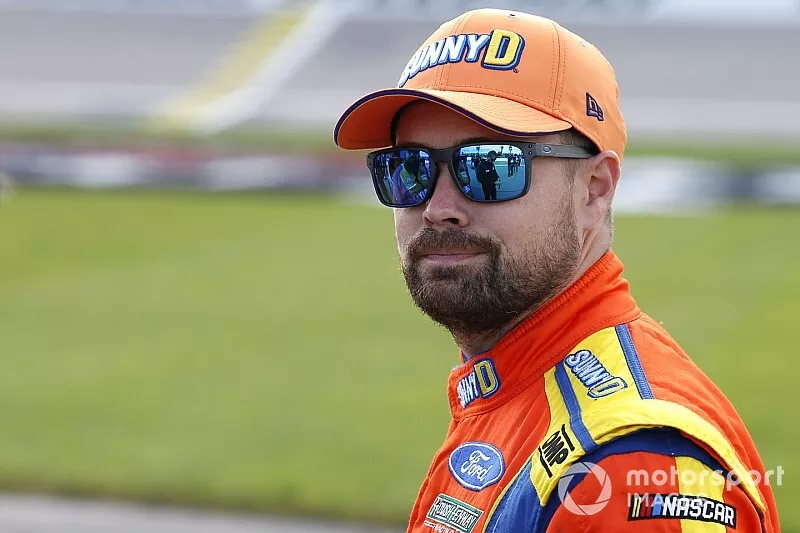  Ricky Stenhouse Jr., Roush Fenway Racing, Ford Mustang SunnyD