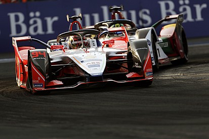Di Grassi critica a un Wehrlein "más que agresivo"