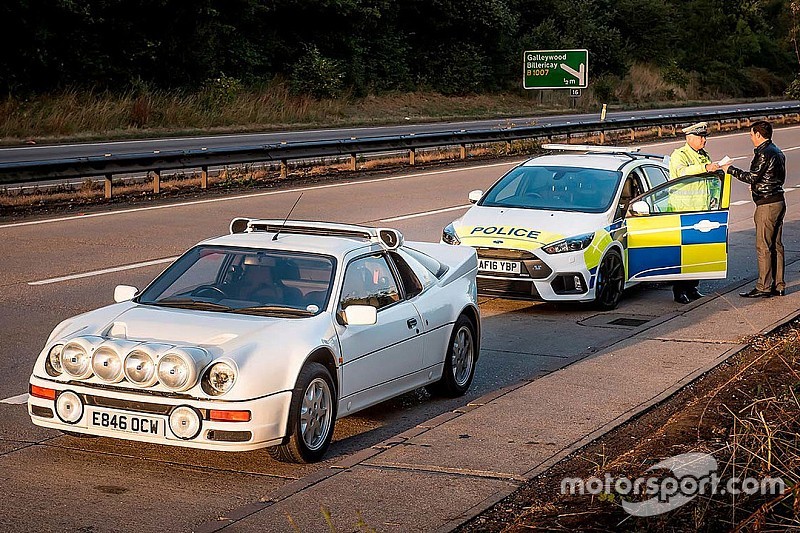 La Focus RS de la police anglaise défie la Ford RS200