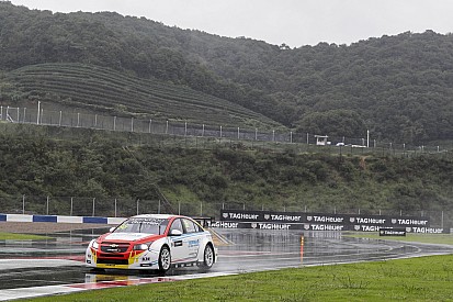 Çin WTCC: Yoğun yağmur altında kazanan Guerrieri