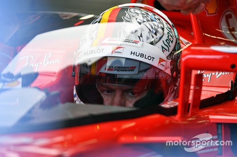 Sebastian Vettel, Ferrari SF70H con el escudo de cabina