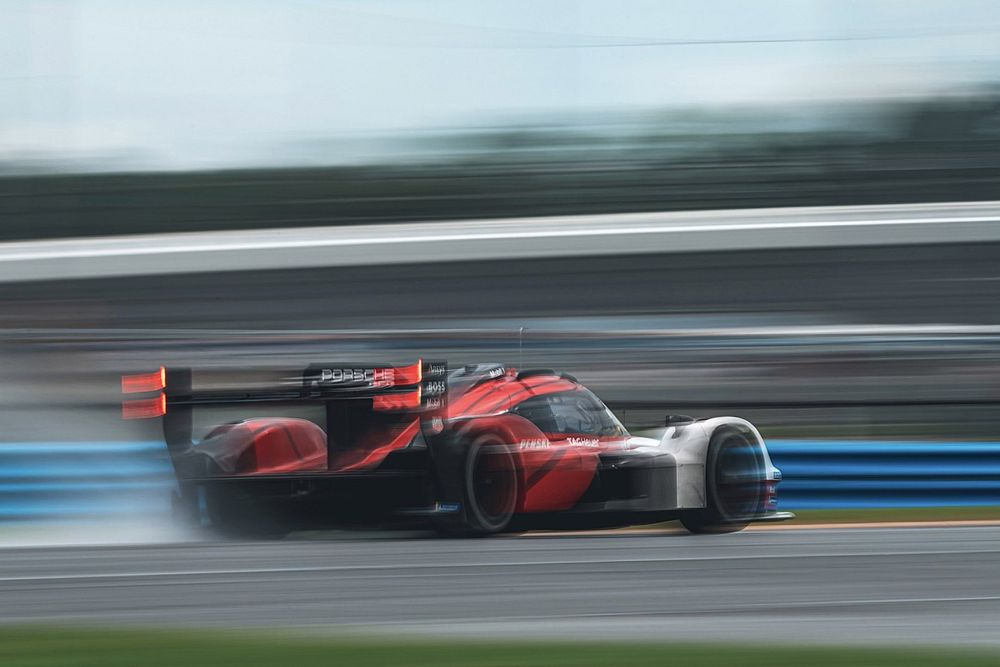 Porsche 963 LMDh 