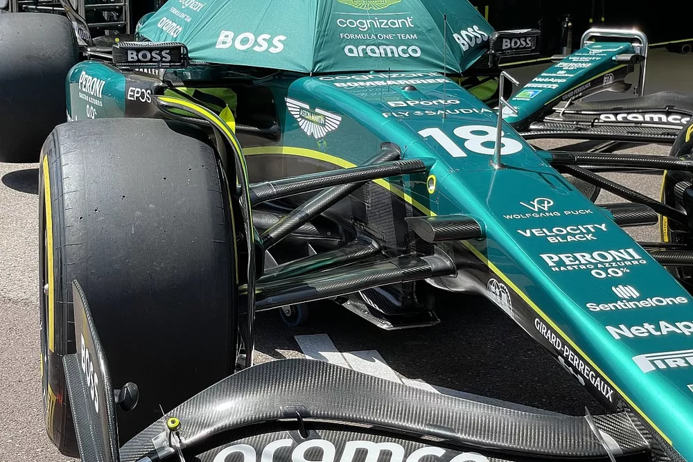 Aston Martin AMR23 technical detail