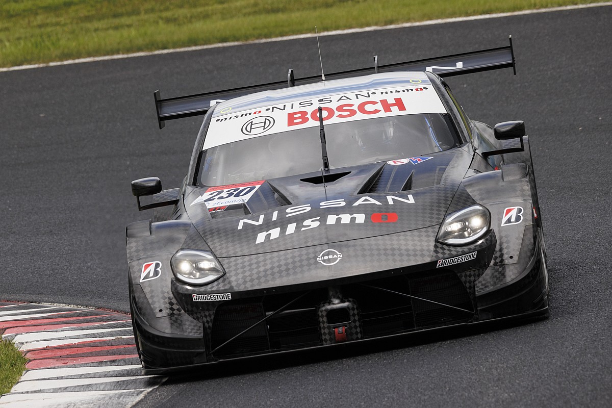 開発進む2024年型スーパーGT・GT500車両、日産ZはSUGOテストでヨコハマ