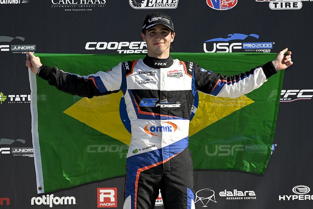 Nic Giaffone celebra vitória na Corrida 1 da USF Juniors no Alabama