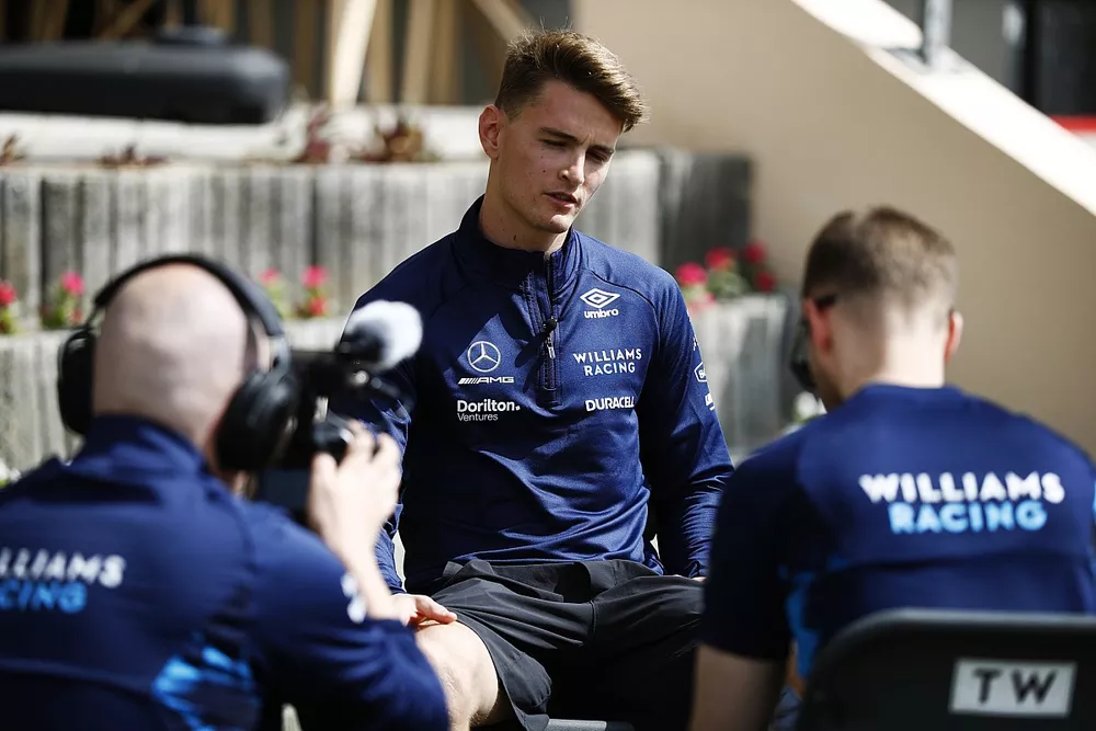Logan Sargeant, pilote de l'acad&eacute;mie Williams Racing 