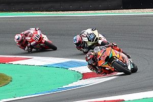 Fern&aacute;ndez gagne encore et revient sur Vietti au championnat