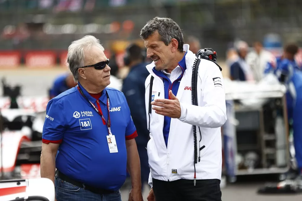 Gene Haas, Owner and Founder, Haas F1, Guenther Steiner, Team Principal, Haas F1