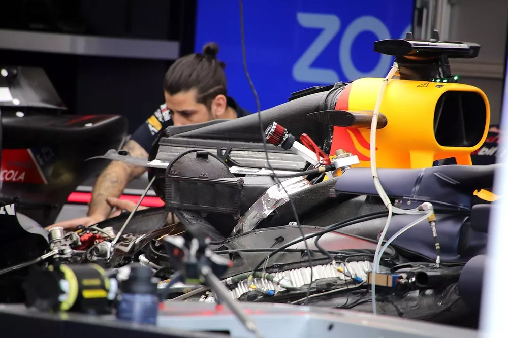 Detalhes t&eacute;cnicos do Red Bull Racing RB20