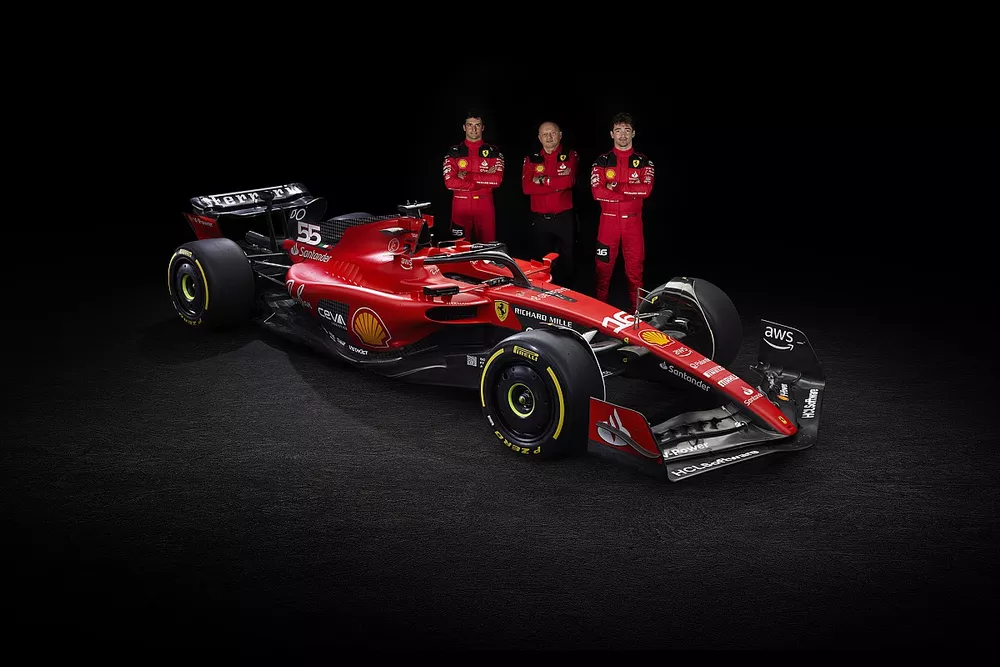 Carlos Sainz, Ferrari
Charles Leclerc, Ferrari
Frederic Vasseur, teambaas Ferrari, Ferrari SF-23
