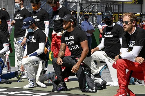 Ricciardo explains F1 driver unease over taking a knee