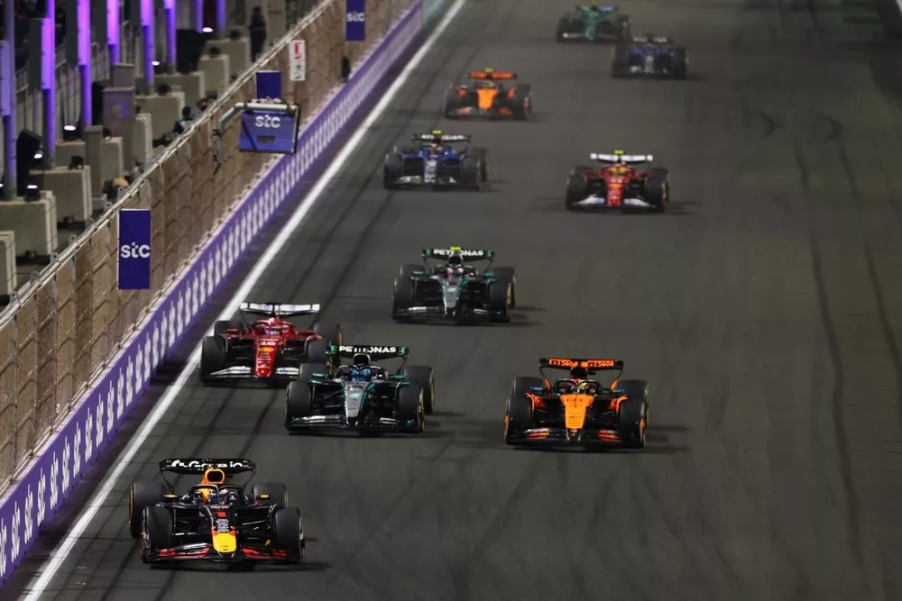 Charles Leclerc, Ferrari, Oscar Piastri, McLaren, Max Verstappen, Red Bull Racing, George Russell, Mercedes