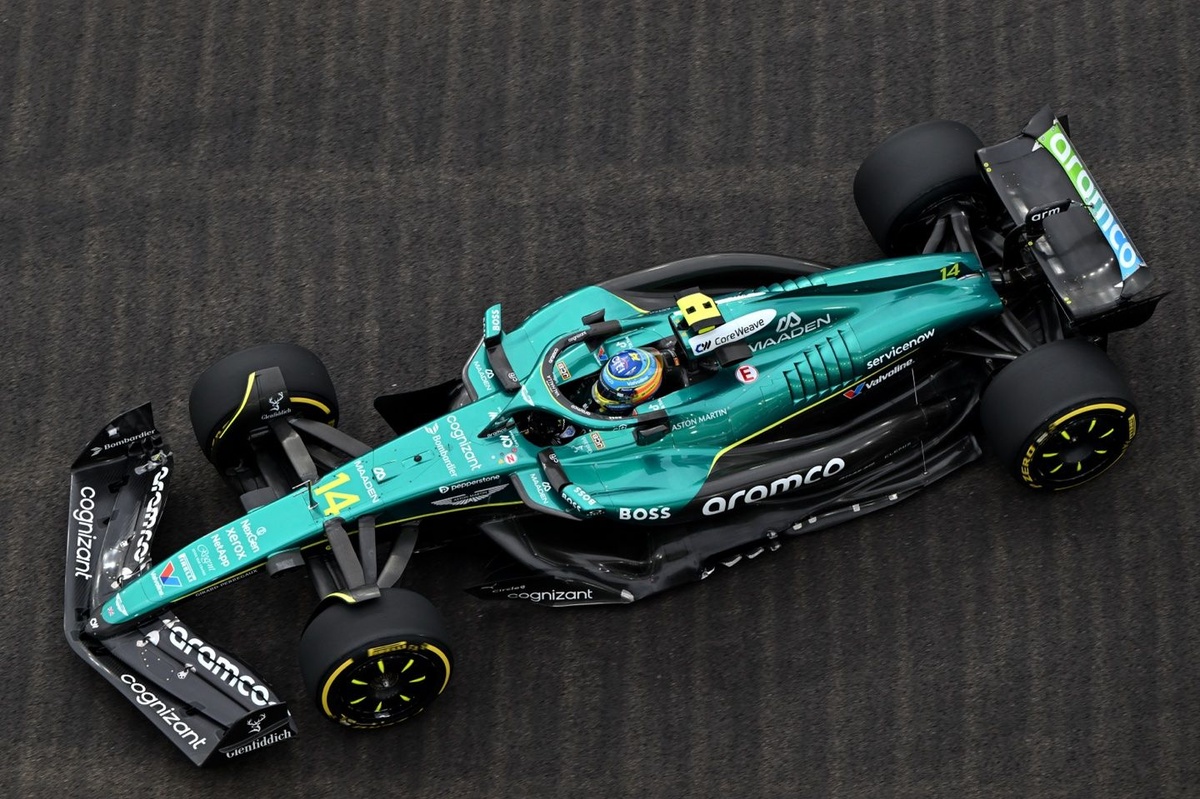 ¿Qué es posible para Alonso en Singapur tras liderar la FP1? 