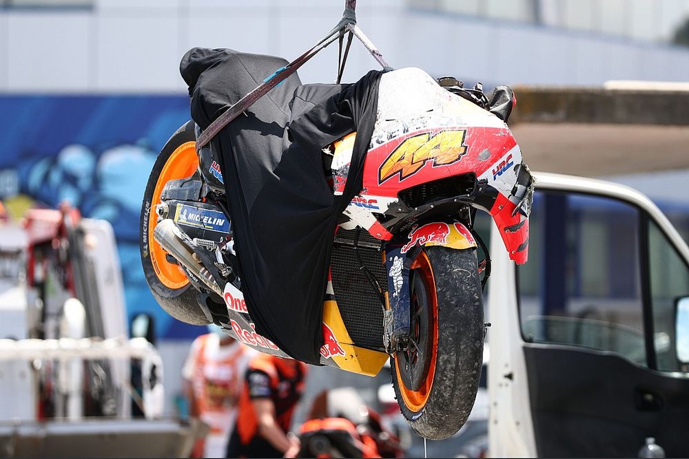 Pol Espargaro, Repsol Honda Team crash