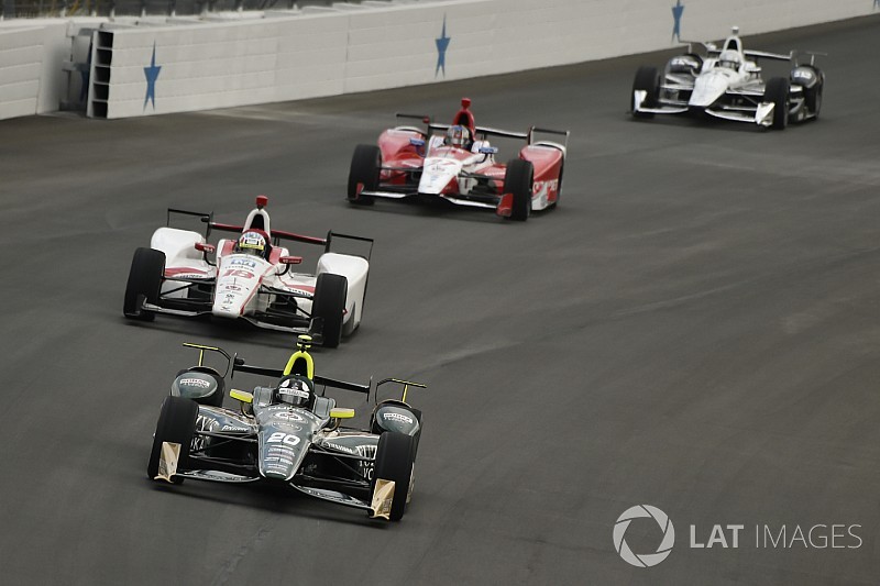 Texas IndyCar: Carpenter puts Chevrolet on top in final practice