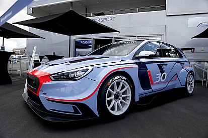 Grande interesse per la Hyundai i30 N TCR al Nürburgring